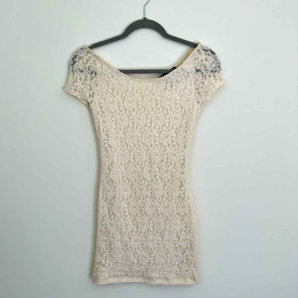 Top Shop Lace Minidress in White Size 4 (runs small)